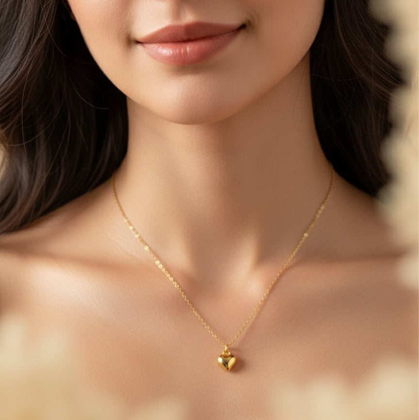 Classic Petite Gold Heart Pendant Necklace