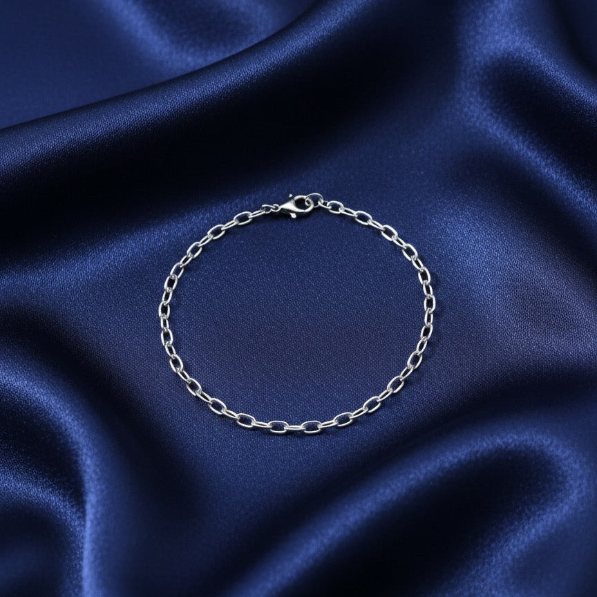 Minimal Silver Link Bracelet