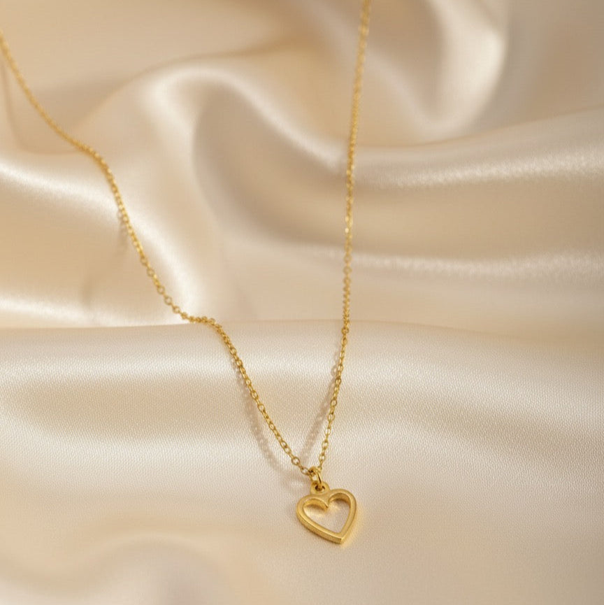 Minimal Open Heart Gold Necklace
