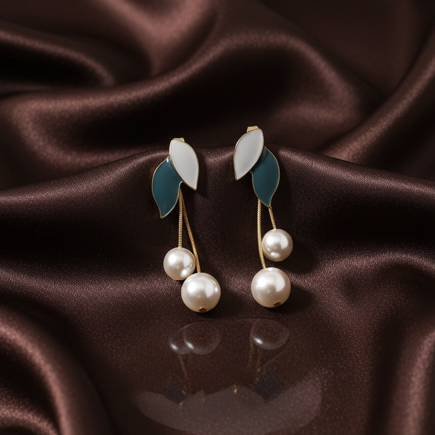 Emerald Pearl Drop Elegance Earrings