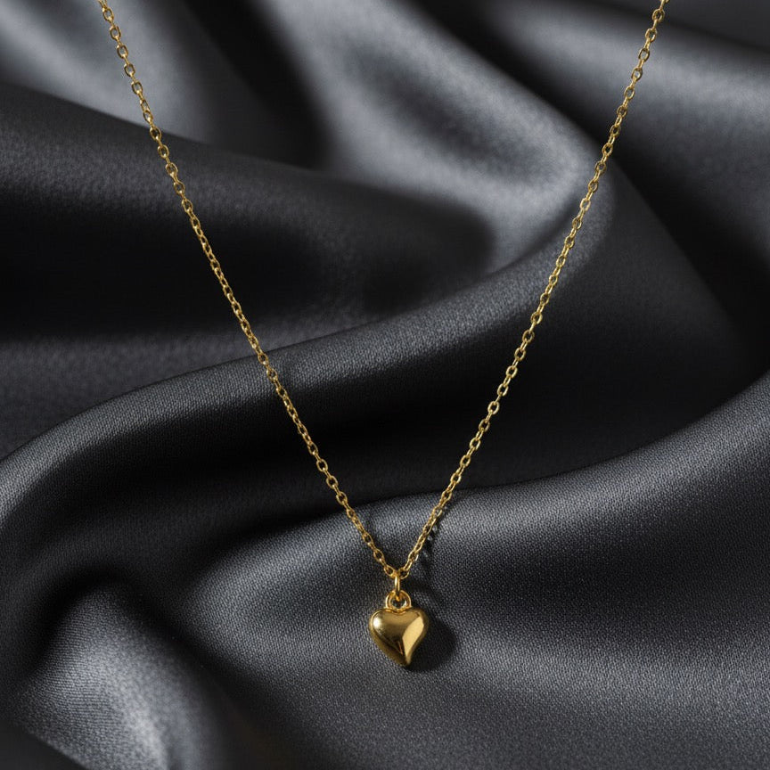 Petite Golden Heart Chain