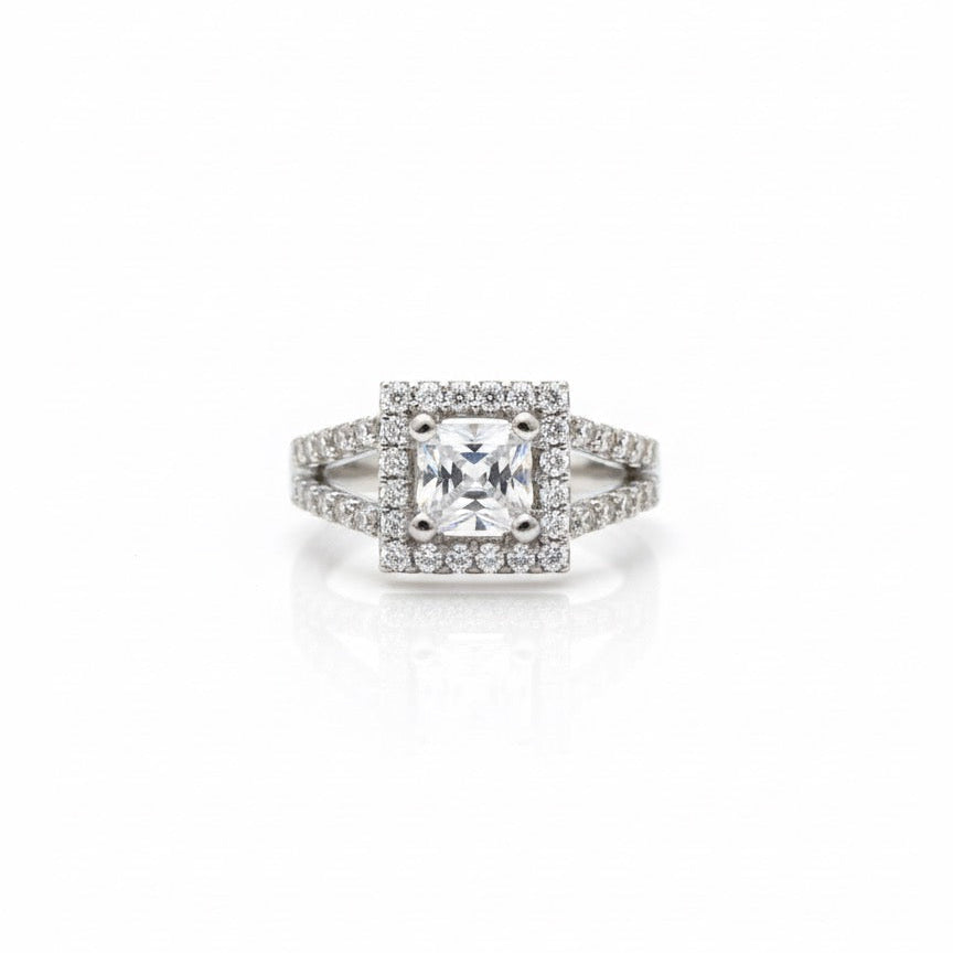 Princess Halo Statement Ring