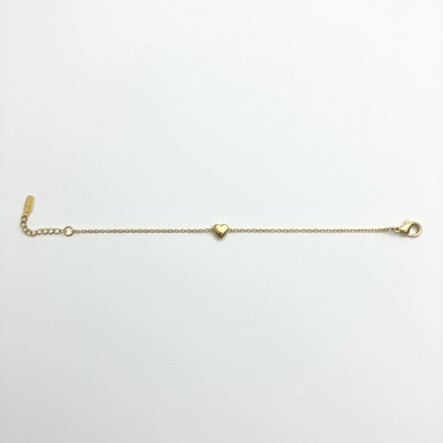 Golden Heart Minimal Charm Bracelet