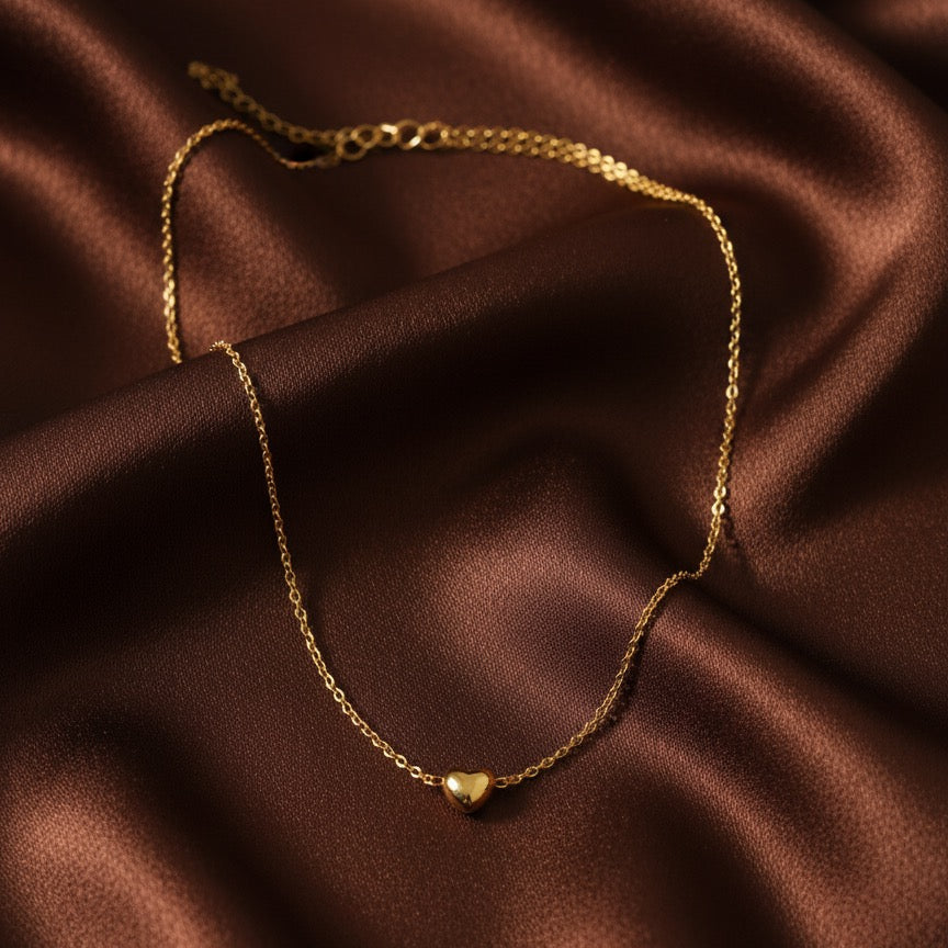 Golden Heart Minimal Pendant Necklace