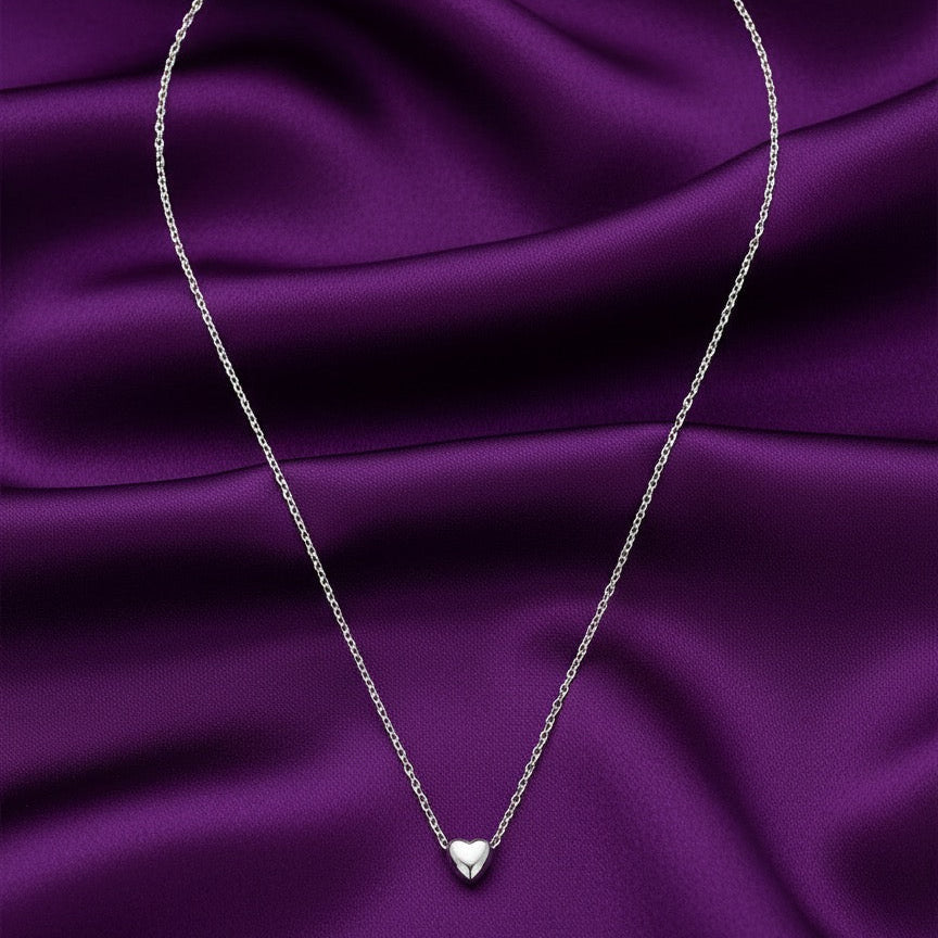 Minimal Silver Heart Pendant Necklace