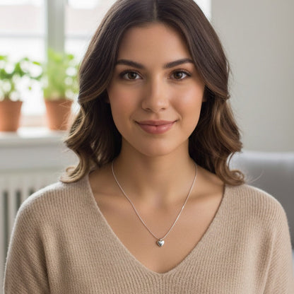 Minimal Silver Heart Pendant Necklace