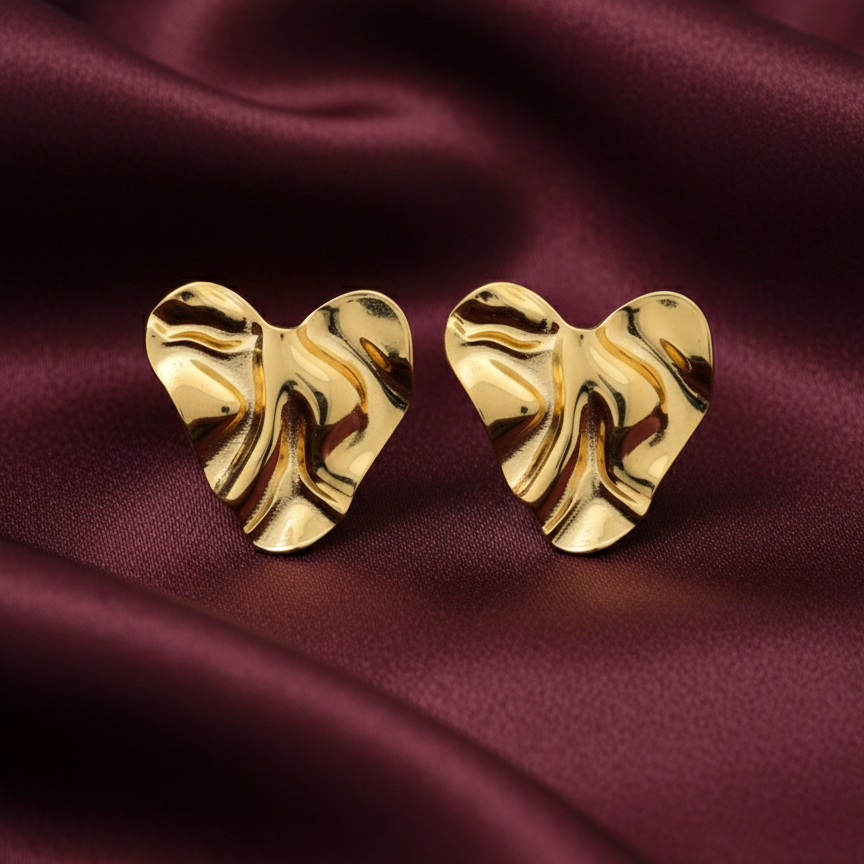 Golden Muse Heart Stud Earrings