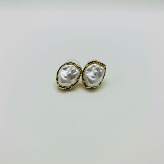 Baroque Pearl Gold-Edged Stud Earrings